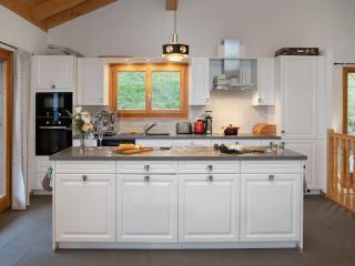 Chalet Helene by Interhome - 9