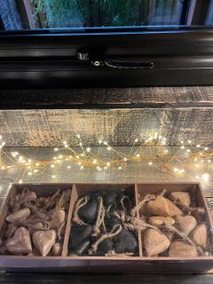 White River Retreats luxury lodges with Private Wood Fired Hot Tub - 2