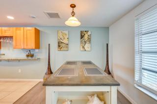 4 Mi to Beach! Waterfront New Port Richey Retreat - 2