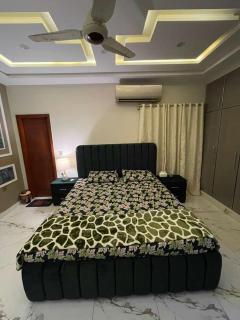 Modern 1BR Apartment in Multan - 7