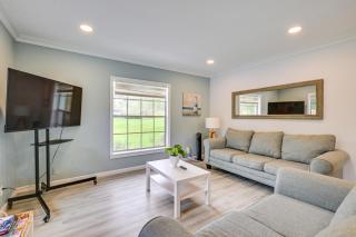 Relax on the Grand River! Bright Waterfront Home - 7