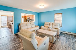 1 Mi to Atlantic City Beach! Family Gem with 2 Decks - 5