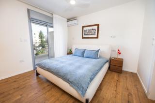 Arnona 4BR Brand new Modern Suite - 9