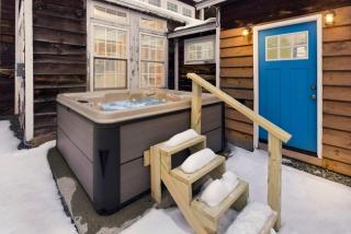 Myrtle Villa 7BR Near Mount Snow with Indoor Heated Endless Style Pool Outdoor Hot Tub - 8