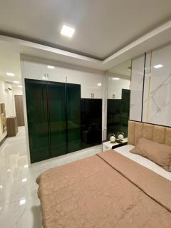 Cozy and Relaxing Private Studio with free Luxurious Pool and Gym - 6