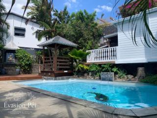 La Villa Morgane 3 étoiles - Charmant appartement avec piscine - 0