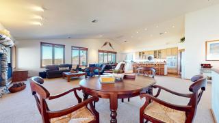 Snowcreek V #819 condo - 4