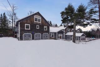 12BR Villa Near Mount Snow Sleeps 32 Hot Tub & Indoor Pool - 2