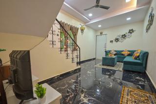 EMPYREAN STAY II WINTER SOLDIER II 3BHK II AC ll bIG POOL ll - 4