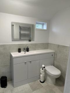 3 bed Chill Glouc Free Parking - 8