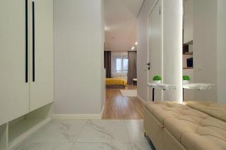 Heart of Almaty Arbat Apartment Мега Парк - 4