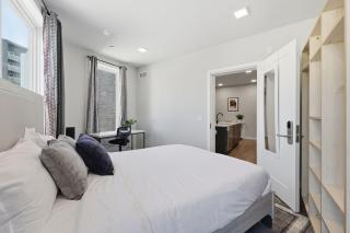 Modern 2BR, 1BA Apartment in Great Location - 6