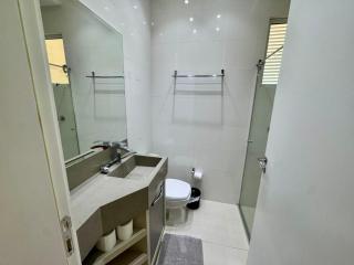 Apto Vista Mar 3 Suítes Meia Praia - 7