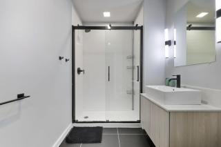 Sleek 1BR apartment in Philly - 5