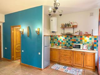 East Apartment in the Heart of The Caucasus - 9