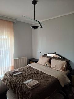 Golden Stay Kalamaria - 1