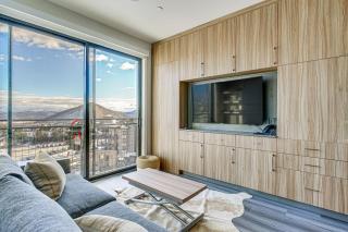 Walk to Gondola Love at Frost Sight Ski Condo - 8