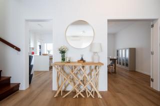 Bright & Spacious Villa by Beach - 1