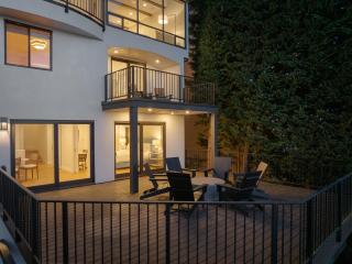 Wander West Seattle - 1