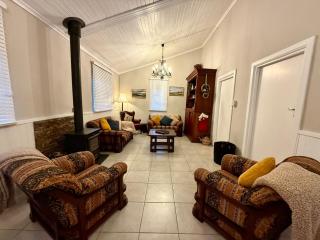 Esigodini Cottage - 4