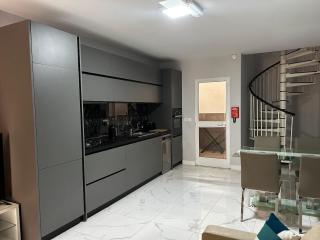 1 bedroom apartment steps away from seafront - 3