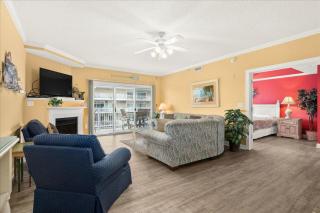 3 Bedroom Uptown Island Breeze Unit with Pool! - 9
