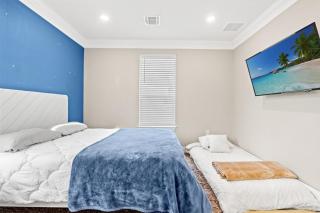 3BR Home Near Austin Airport & Downtown - 1