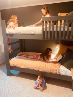 The House at The Quarters - 4