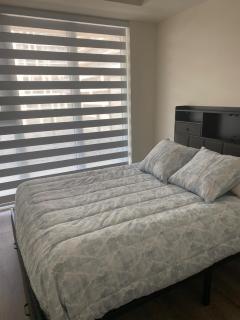 Modern Private Room with Ensuite - 6