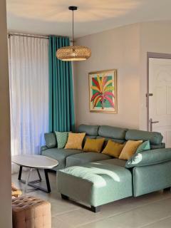 La Marquise - Seaside Serenity - 9