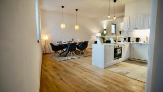 Moderne Familienwohnung nahe PLAYMOBIL FunPark, 2 Schlafzimmer, voll ausgestattet, zentrale Lage in Fürth - 5