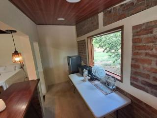 Cabaña en el campo - 4