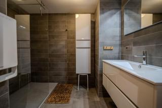 Douillet Chalet 11pax Familial Vue - 2