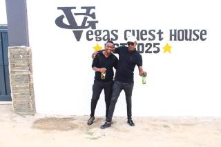 Vegas guest house - 1