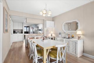 2 Bedroom Ocean Block Condo, Steps to the Beach! - 3