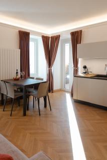 Belvedere 237 Lakeview Terrace Luxury Apartment - 1