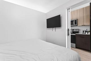 The Indy Suite High-Rise Condo with Pool, Gym, Parking - 1