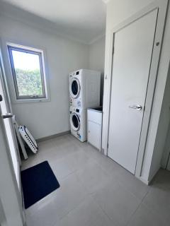 Blue Bird Villa Hamilton - 6