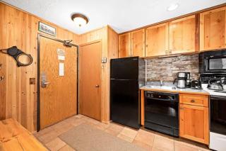 North Shore Vista Views Ski in Ski out Hot Tub - 1