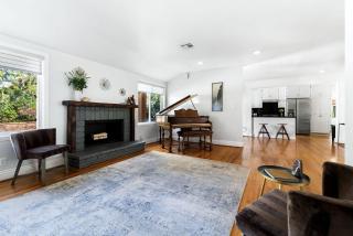 Walnut Acres with Pool and Private Retreat - 1