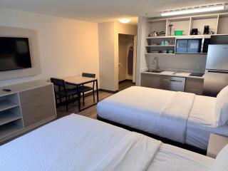 MainStay Suites Indianapolis Northwest - College Parks - 4