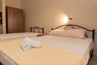 Studios for rent Hermanos - 2