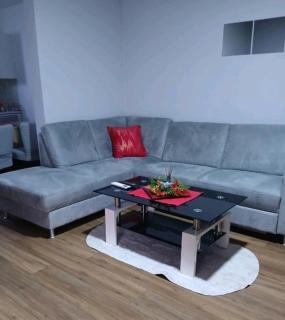 Stan na dan Ugljevik Centar - 8