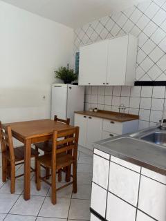 Moradia aconchegante e sossegada em ótimo local. - 8