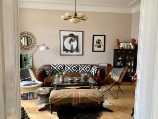 Beautiful view on the Prague castle close to the centre - 9