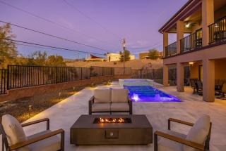 Modern Havasu Escape Luxury Pool and Gourmet Grill with Fire Pit - 2