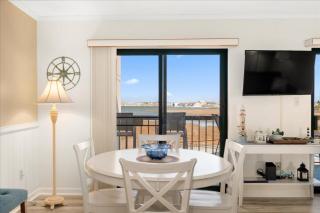 Family Friendly Bay Princess Condo with Outdoor Pool and Bayfront Balcony! - 5