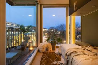 Modern Riverside Retreat Grünerløkka with Balcony - 2