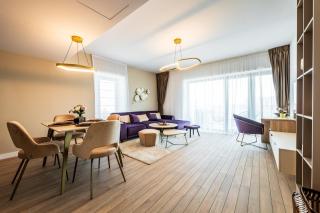 Best Residence - High-End Suites with Private Parking - 4