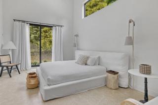 Michiana Shores Beach House by Juniper Holiday + Home - 9